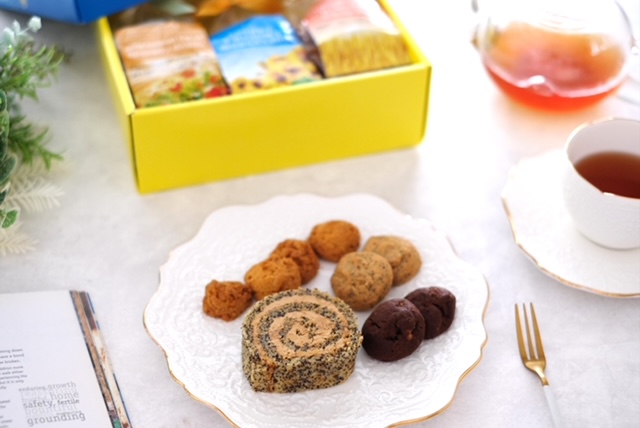 オレンジ・コーンフレーククッキー・はちみつチョコレートクッキー